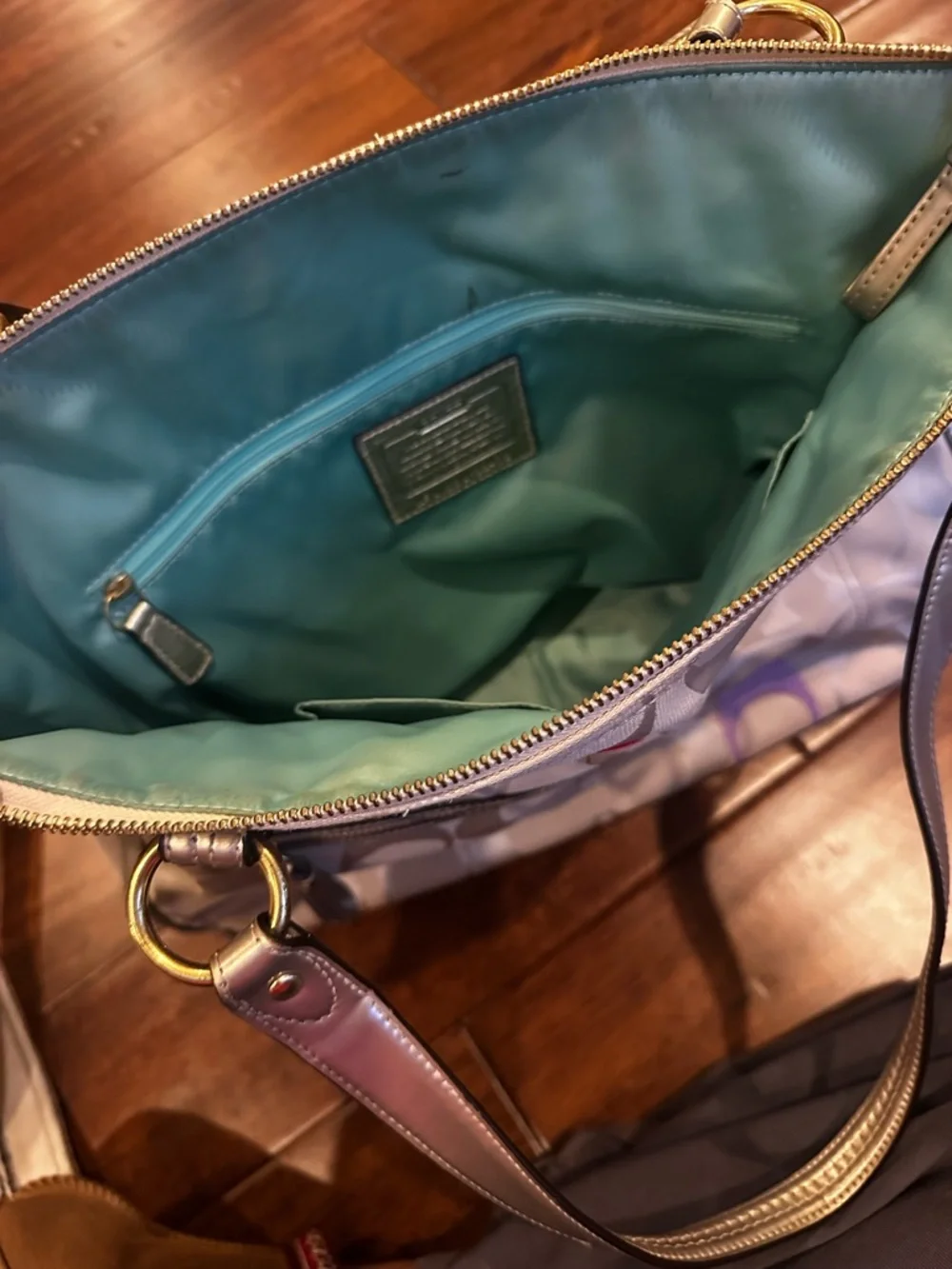 Coach Beige Signature Canvas Shoulder Bag with Multicolor 'C' Accents - Picture 3 of 5
